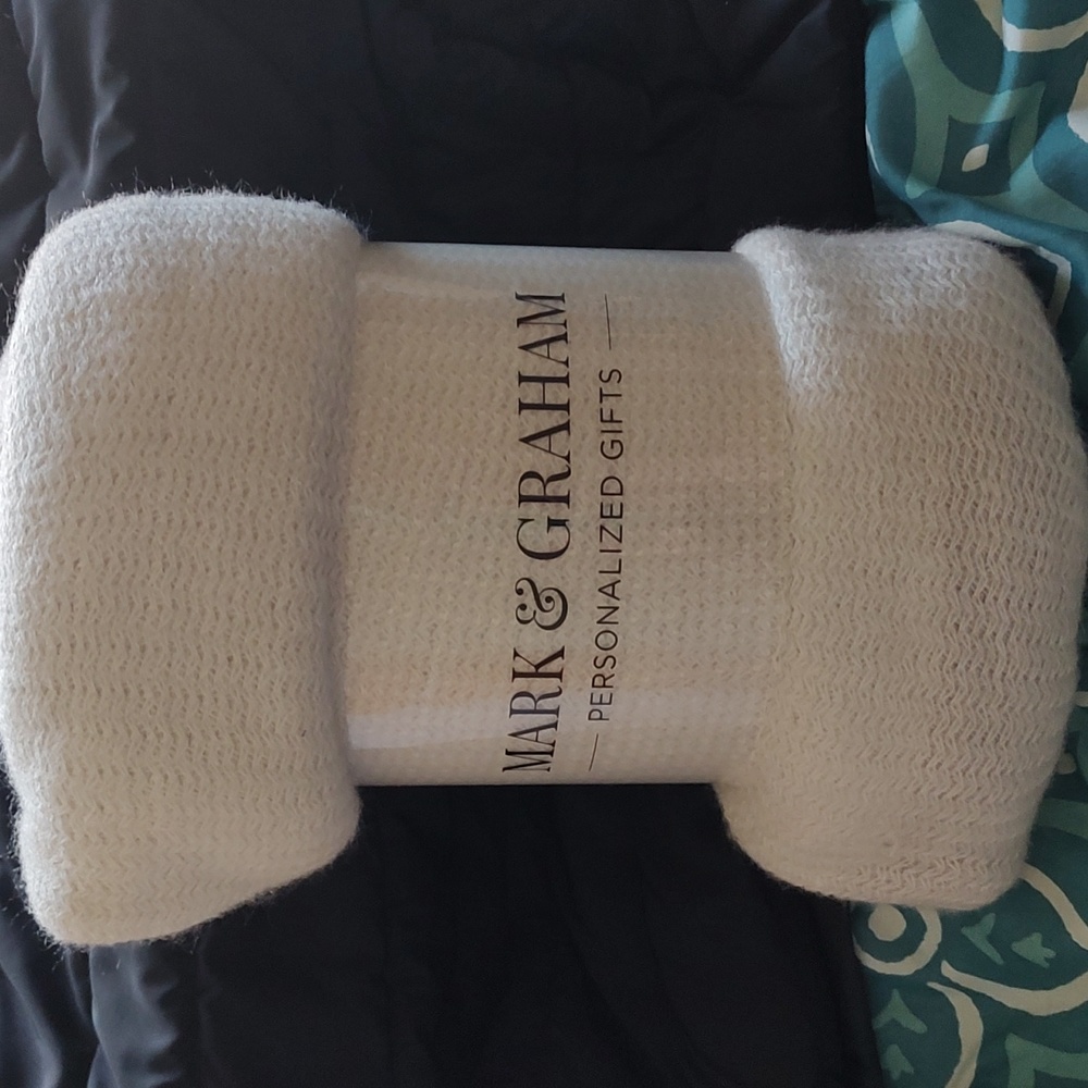 New Mark and Graham grey cashmere like throw